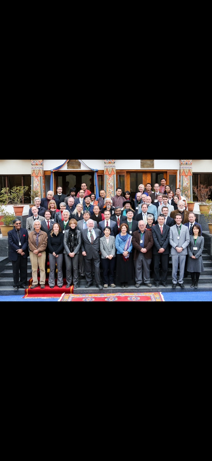 International wellbeing expert group with Prime Minister Jigme Y. Thinley, King Jigme Khesar Namgyel Wangchuck and Queen Jetsun Pema · Thimphu, Bhutan